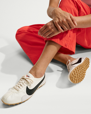 Nike Moon Shoe OG Women's Shoes. Nike JP